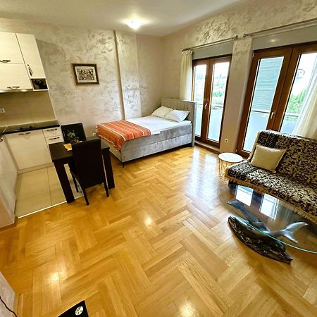 Renta Stanovi Podgorica Apartment Exterior photo